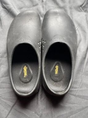 Tredsafe Black Comfort Walking Nurse and Retail Shoes Size 5M